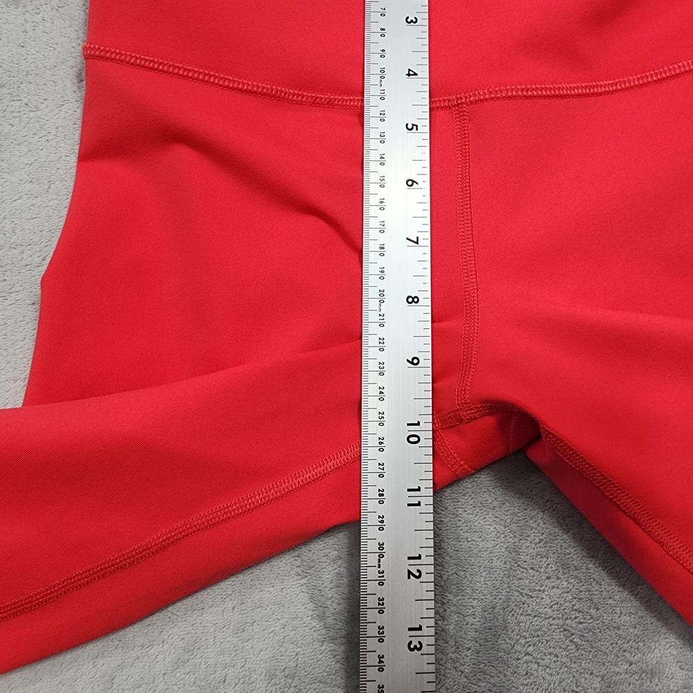 Old Navy Active Leggings Womens M Red Go-Dry Elevate Capri Yoga Workout Gym - Picture 8 of 11